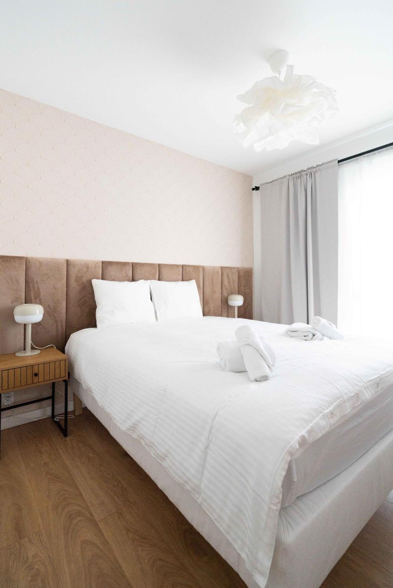 Aparthotel Weissa 7 Cracovia Exterior foto